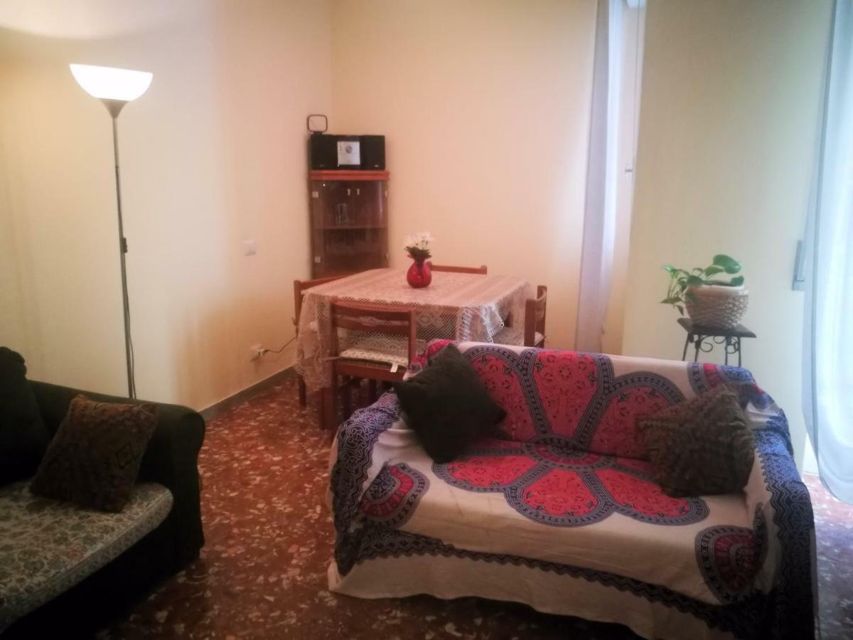 Vila Happy House Mare Di Roma Lido di Ostia Exteriér fotografie